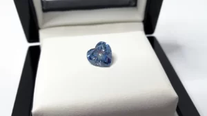 Algordanza heart shaped diamond